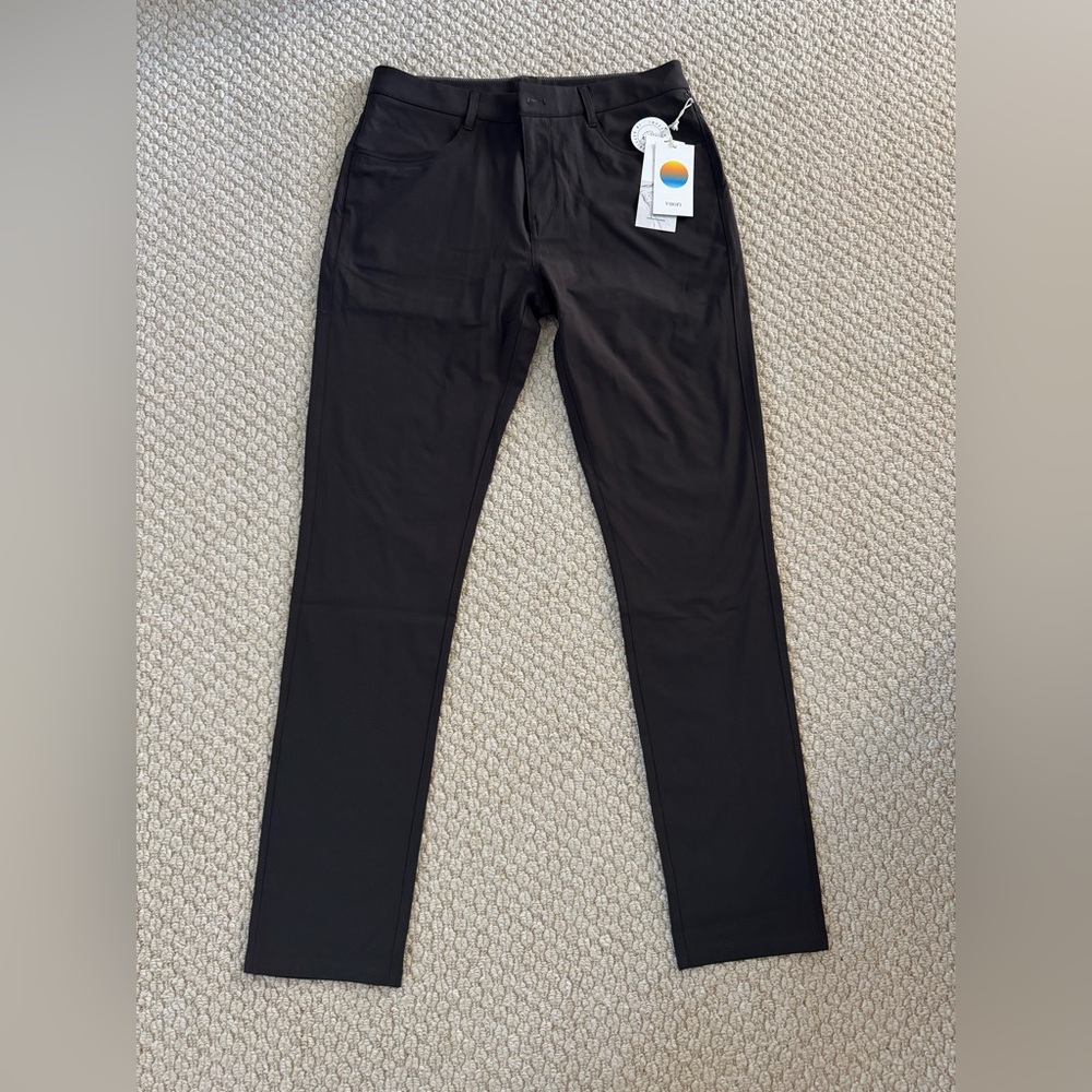 Vuori Men’s Meta Pant Athletic Slim Fit 32” Dark Java